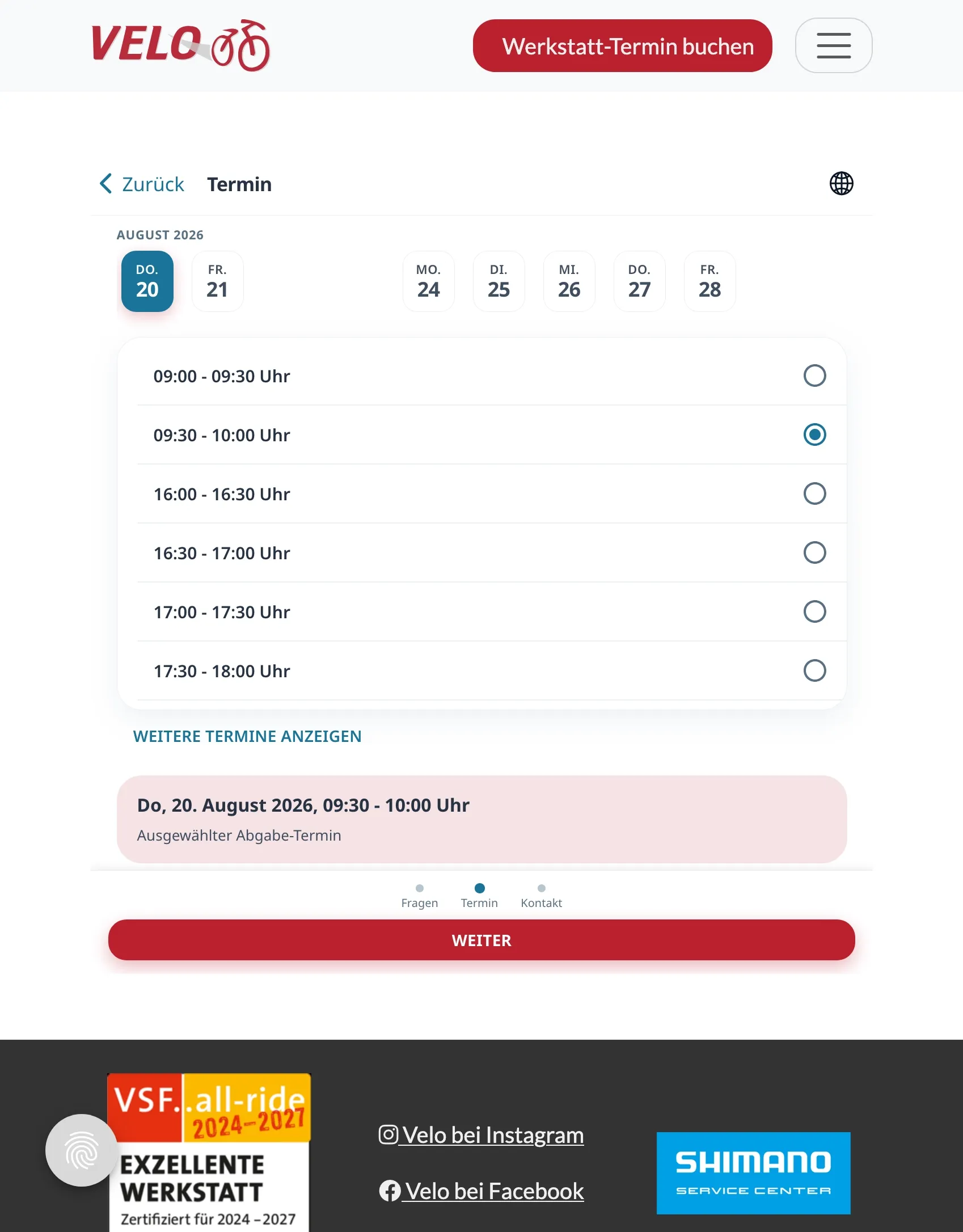 Dasselbe Buchungs-Widget in schmaler Spalte, Optik der Website übernommen