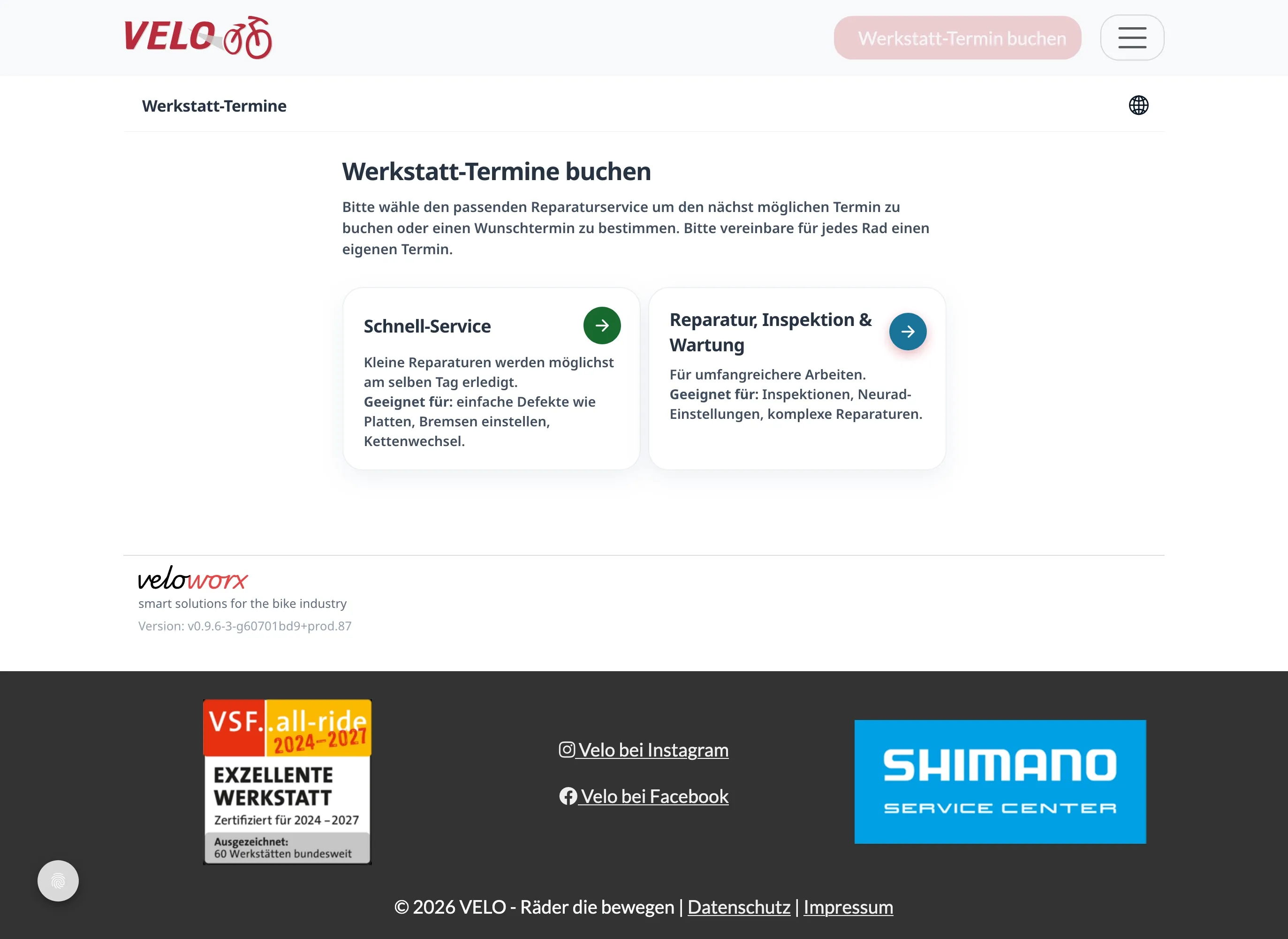 Buchungs-Widget eingebettet in die Website einer Fahrradwerkstatt, Desktop-Ansicht